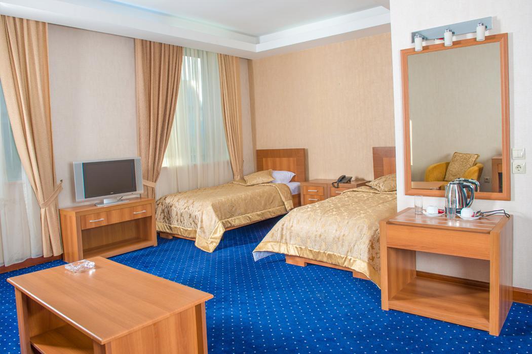 Caspian Ulduz Hotel Bakoe Buitenkant foto