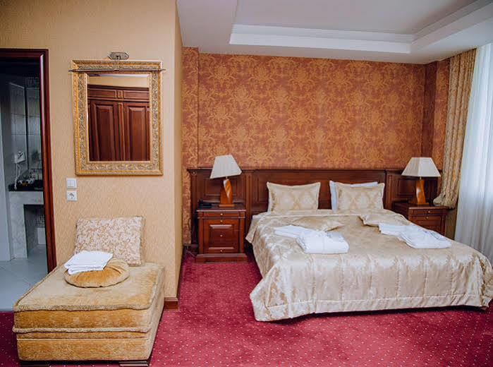 Caspian Ulduz Hotel Bakoe Buitenkant foto