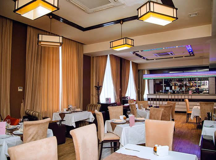 Caspian Ulduz Hotel Bakoe Buitenkant foto